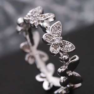 Butterfly ring